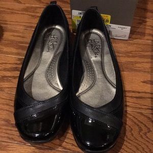 Life stride black slip on size 8M